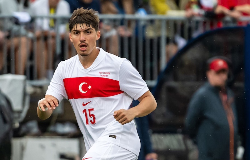 Yusuf Akçiçek Fıtık Ameliyatı Geçirdi