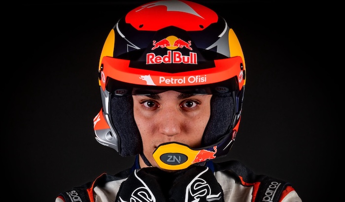 Kerem Kazaz Sezona Ege’de Başlıyor