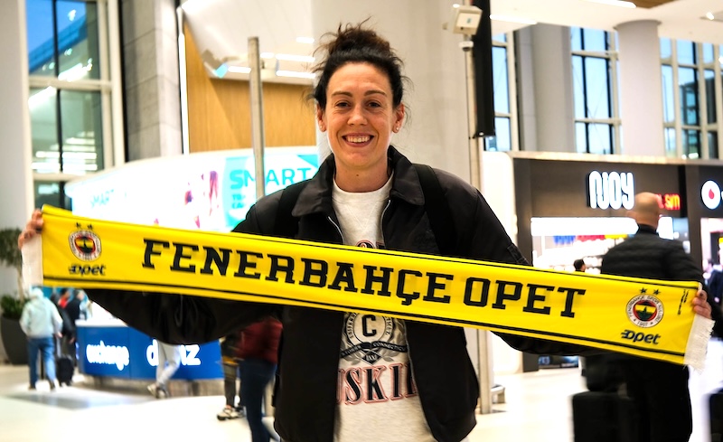 BREANNA STEWART İSTANBUL’A GELDİ