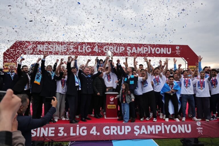 Kütahyaspor Kupasını Aldı