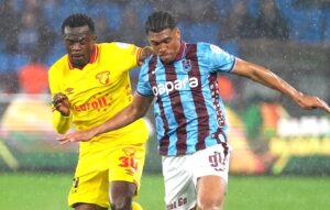 TRABZON SON ANDA 1 PUAN ALDI