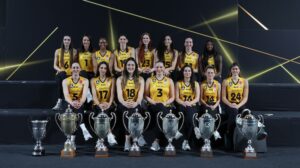 VAKIFBANK 7. ŞAMPİYONLUĞUNU YAŞIYOR