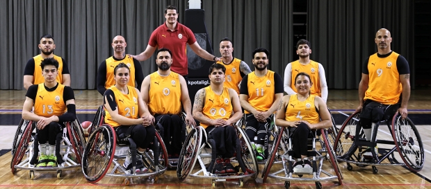 Galatasaray Fuzul Seride Öne Geçti