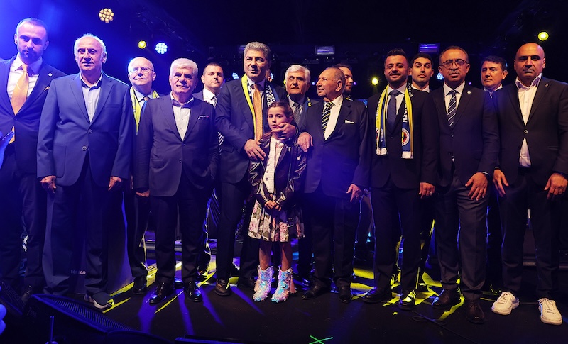 SAFİ’DEN TRANSFER BOMBALARI