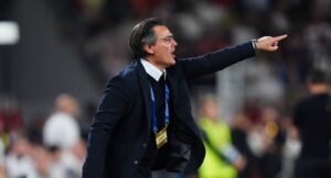 MONTELLA’DAN GENÇLERE ÖVGÜ