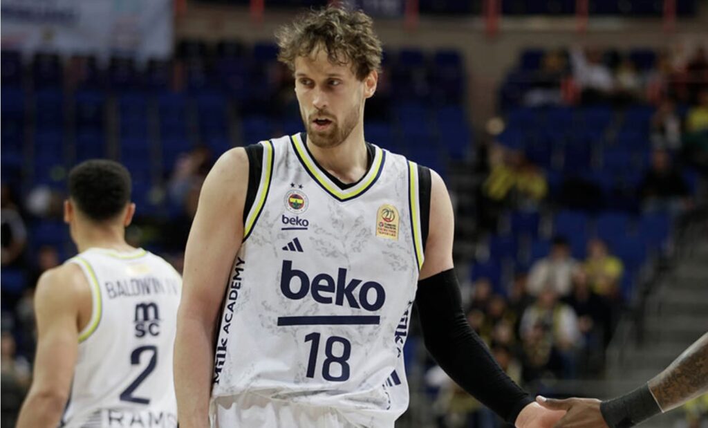 Fenerbahçe Jantunen’e Veda Etti