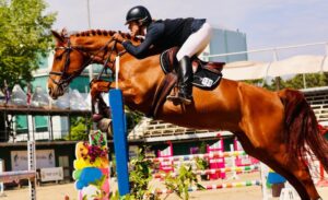 İstanbul Atlı Spor Kulübü’nde Nuri Oğlakçı Kupası Heyecanı