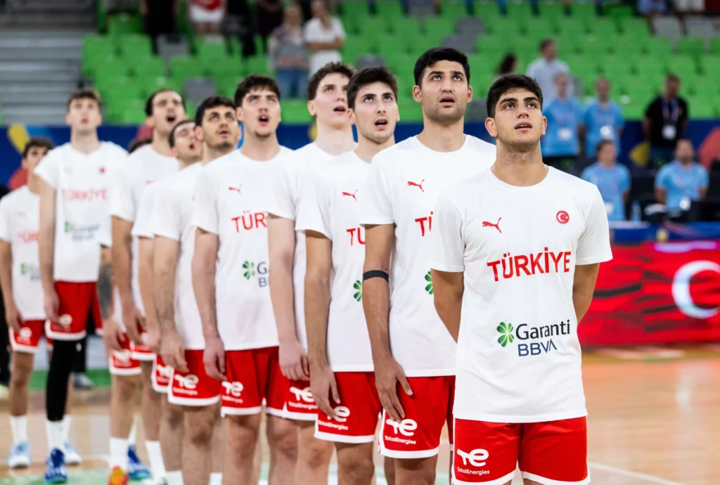 20 Yaş Altı Ümit Erkek Milli Takımı Çeyrek Finalde