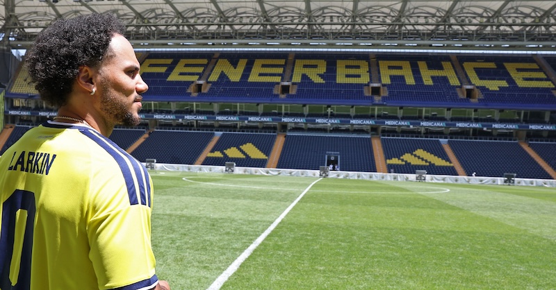LARKIN’DEN KADIKÖY TURU