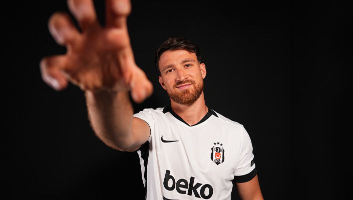 SALİH ÖZCAN’DAN TARAFTARA SÖZ