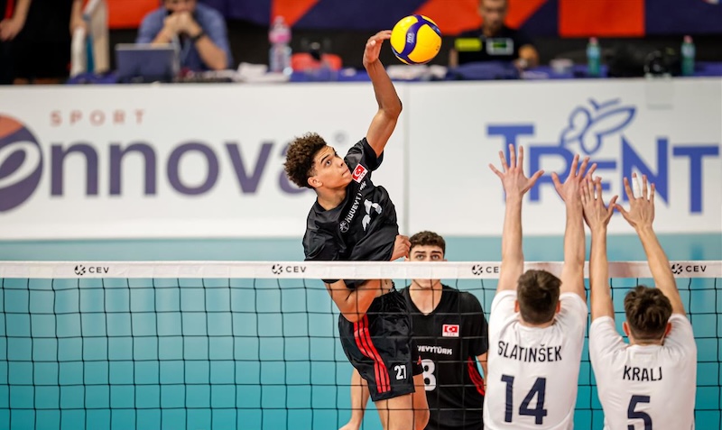 U18 Erkek Milliler Slovenya’ya Yenildi