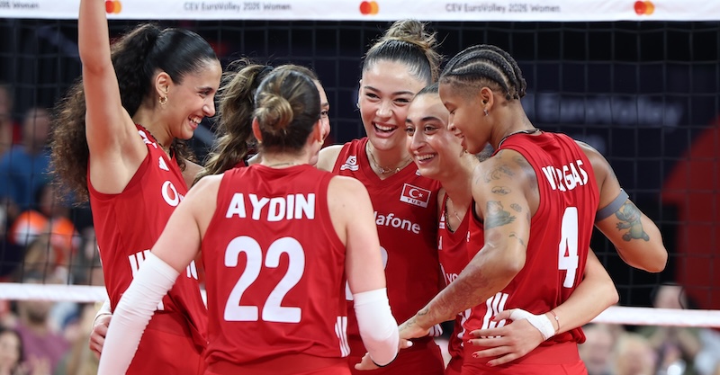 FİLENİN SULTANLARI 4’TE 4 YAPTI