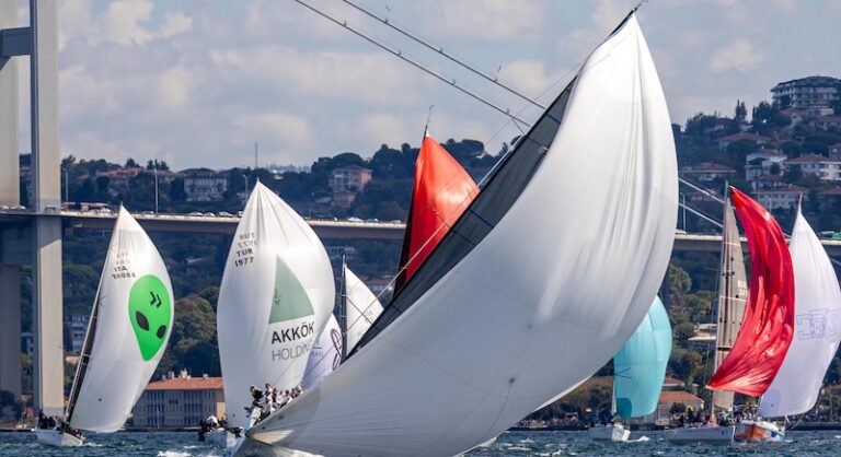 Orient Express VI, Bosphorus Cup’ta Şampiyon