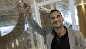 ENVER YILDIRIM’DAN OLİMPİK İMZA