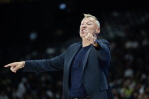 FENERBAHÇE’DE HEDEF YENİ KUPA
