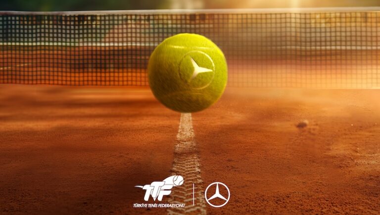 Teniste Yeni Turnuva: Mercedes-Benz Cup