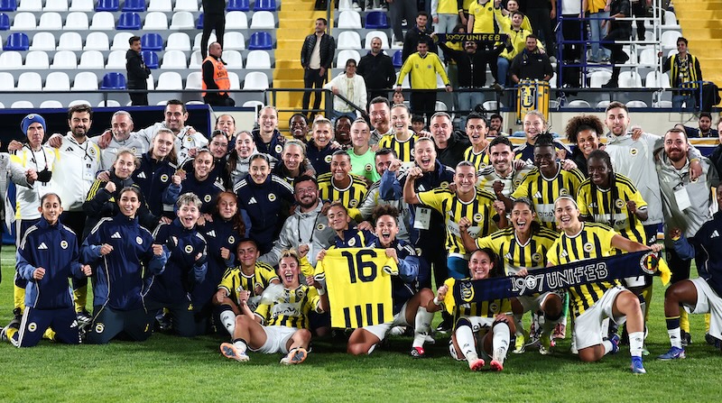 FENERBAHÇE ARSAVEV SON 16’DA!