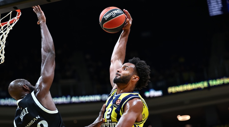 F.BAHÇE’DEN BLOK REKORLU ZAFER