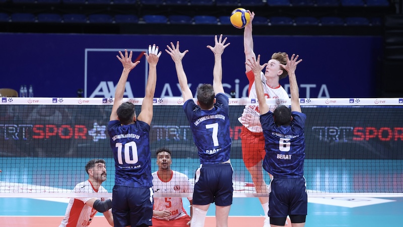 KUPA VOLEY’DE HEYECAN SÜRÜYOR